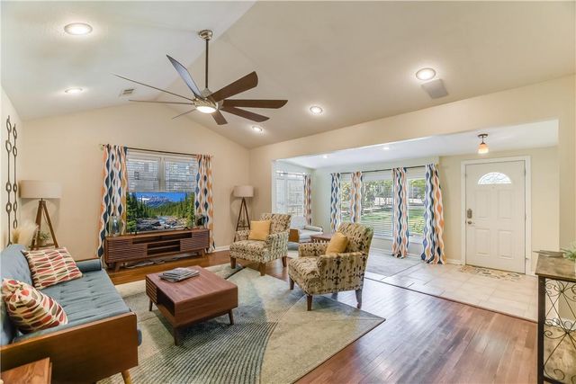208 BRAESWOOD RD, Austin, TX 78704