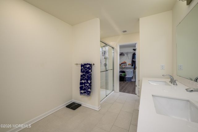 513 Fremont Drive, Englishtown, NJ 07726