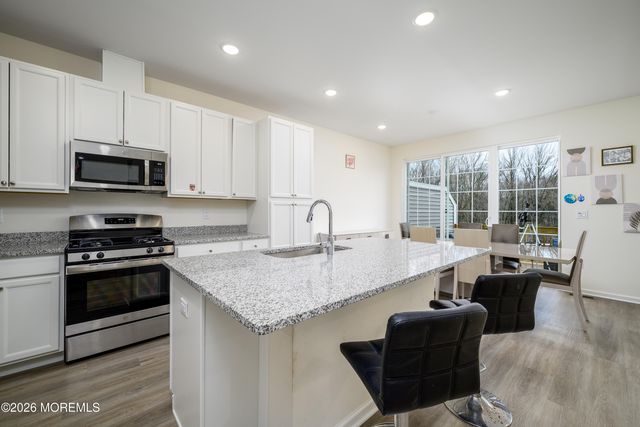 513 Fremont Drive, Englishtown, NJ 07726