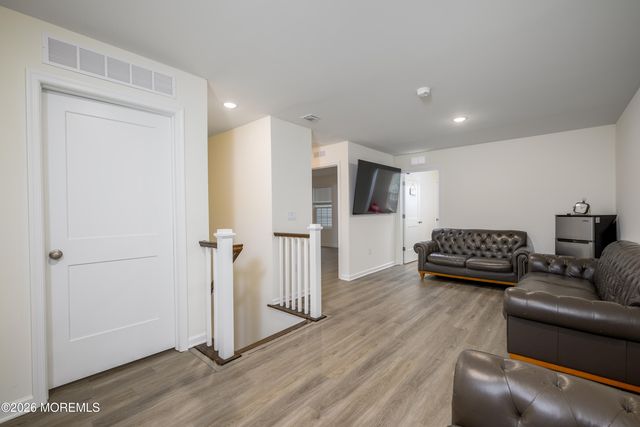 513 Fremont Drive, Englishtown, NJ 07726