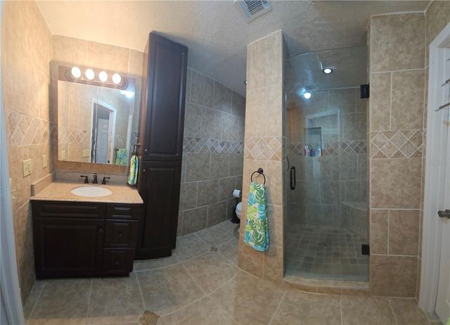 2800 OCEAN SHORE BOULEVARD 140, Ormond Beach, FL 32176