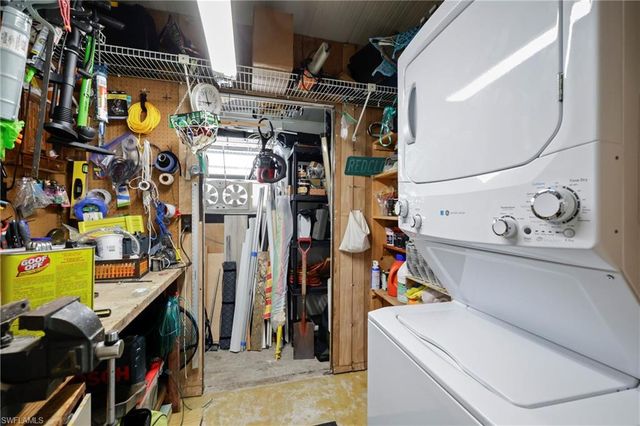 16300 Redclover LN, Fort Myers, FL 33908