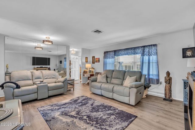 390 Picardy Court c, Lakewood, NJ 08701