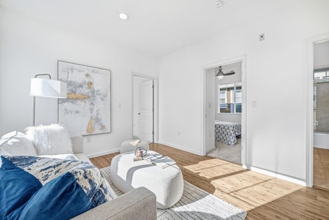 1421 Rosemary Street, Menlo Park, CA 94025