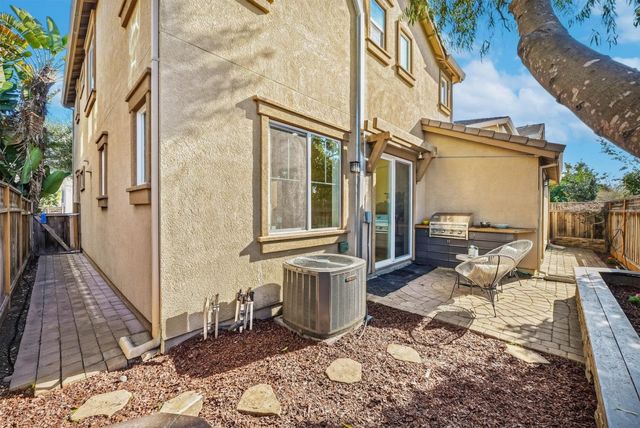 1421 Rosemary Street, Menlo Park, CA 94025