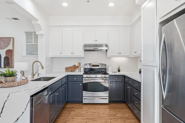 1421 Rosemary Street, Menlo Park, CA 94025