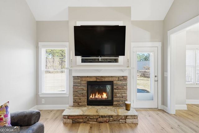 60 Independence Avenue, Dallas, GA 30132