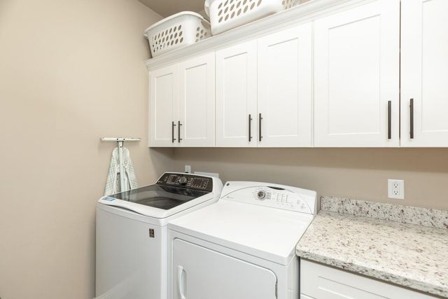 232 Hickory Street, Village Mills, TX 77663