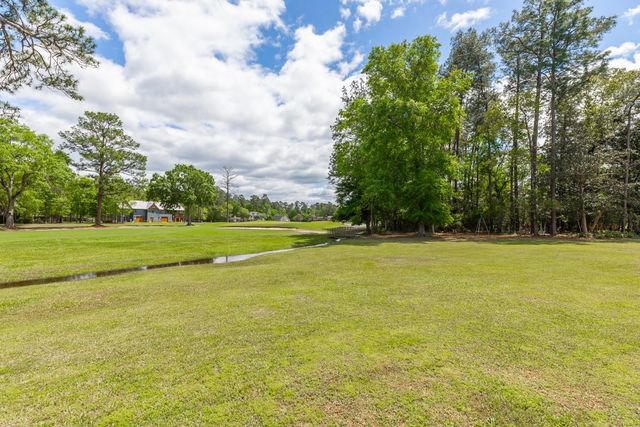 232 Hickory Street, Village Mills, TX 77663