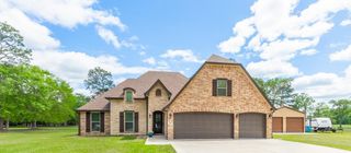 232 Hickory Street, Village Mills, TX 77663