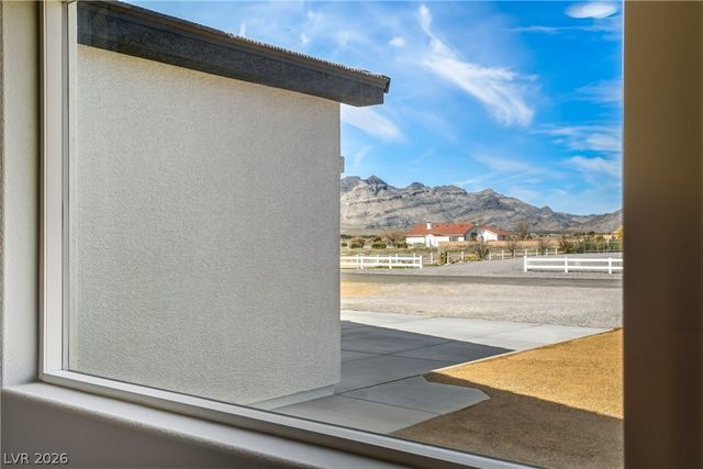 711 West Leffner Drive, Pahrump, NV 89060