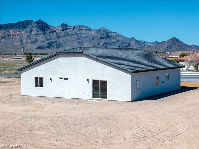 711 West Leffner Drive, Pahrump, NV 89060