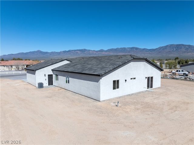 711 West Leffner Drive, Pahrump, NV 89060