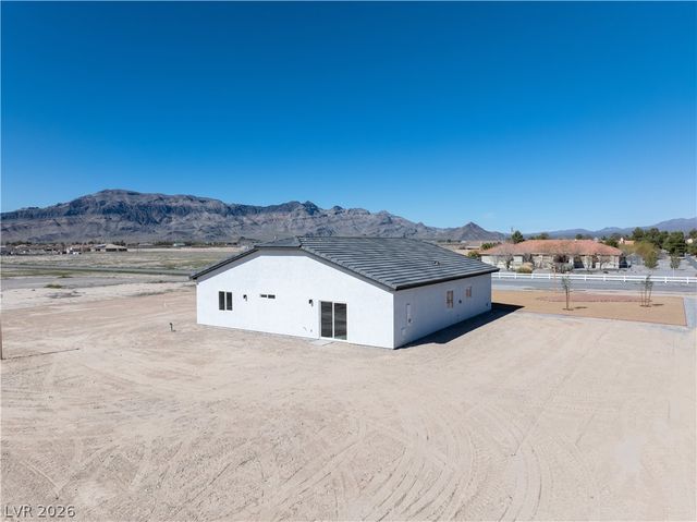 711 West Leffner Drive, Pahrump, NV 89060