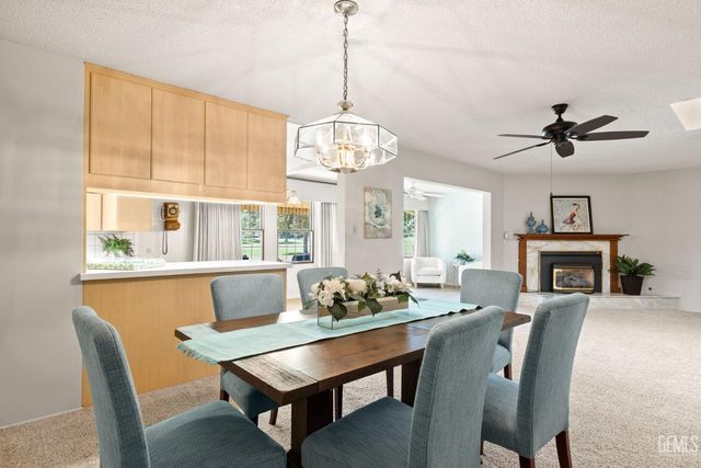 5717 Cypress Point Drive, Bakersfield, CA 93309