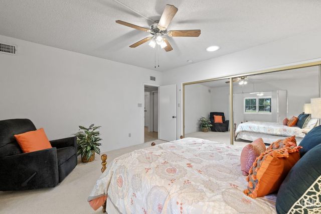 5717 Cypress Point Drive, Bakersfield, CA 93309