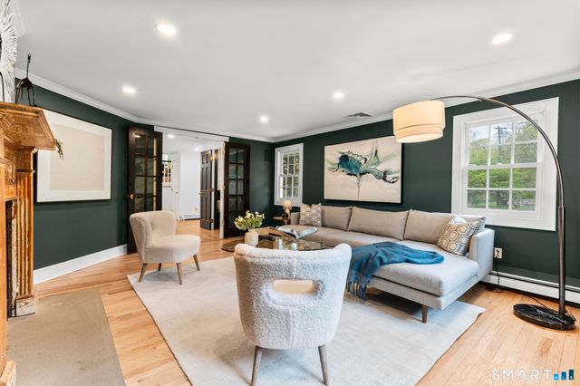 10 Hyde Ridge Road, Weston, CT 06883