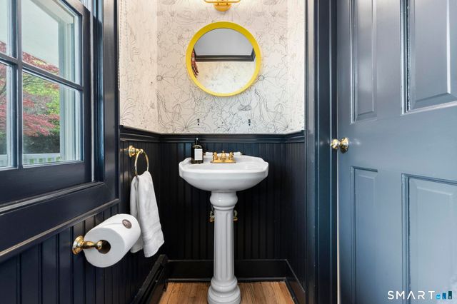 10 Hyde Ridge Road, Weston, CT 06883