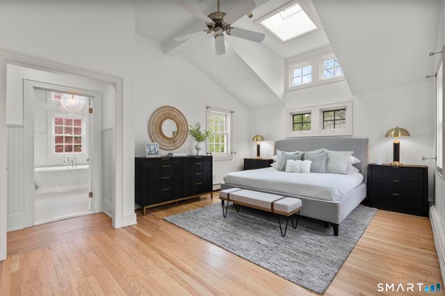 10 Hyde Ridge Road, Weston, CT 06883