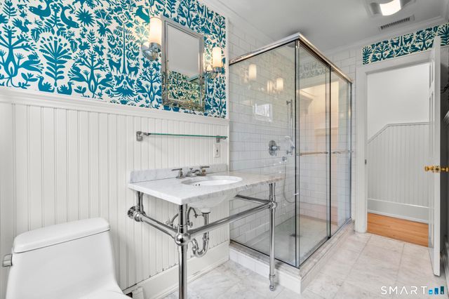 10 Hyde Ridge Road, Weston, CT 06883