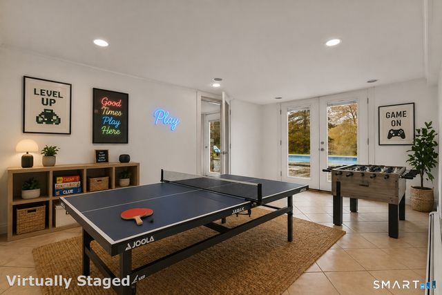 10 Hyde Ridge Road, Weston, CT 06883