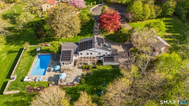 10 Hyde Ridge Road, Weston, CT 06883