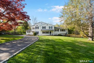 10 Hyde Ridge Road, Weston, CT 06883