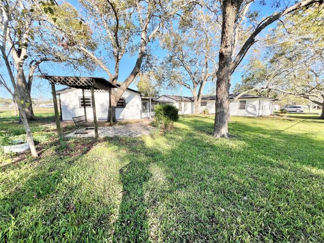 3806 Peck Street, Santa Fe, TX 77517