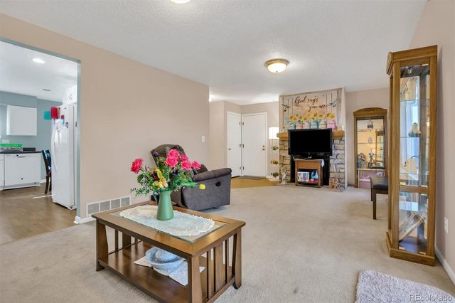 8448 W Union Avenue 33, Littleton, CO 80123
