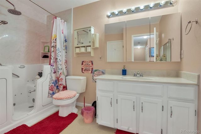 8448 W Union Avenue 33, Littleton, CO 80123