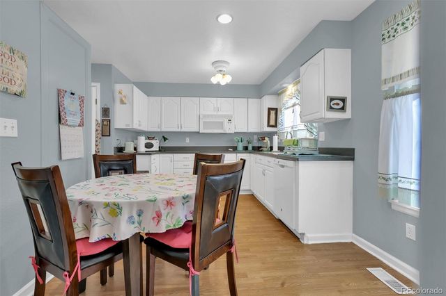 8448 W Union Avenue 33, Littleton, CO 80123