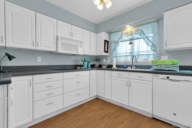 8448 W Union Avenue 33, Littleton, CO 80123