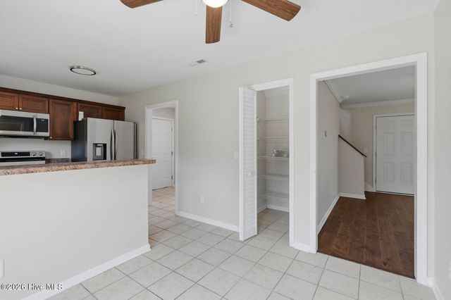 108 Blossom Court, Maple Hill, NC 28454