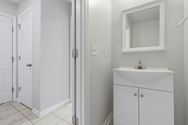 108 Blossom Court, Maple Hill, NC 28454