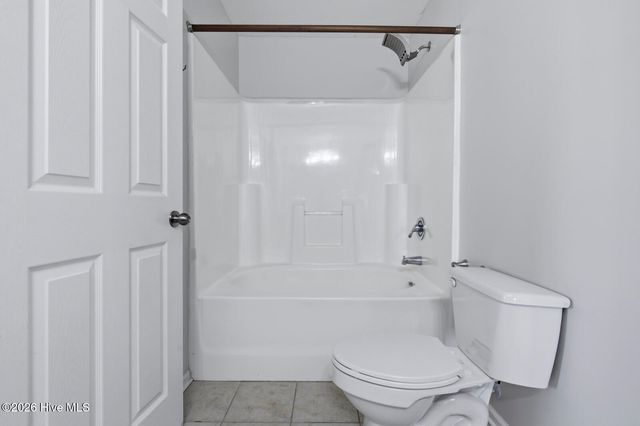 108 Blossom Court, Maple Hill, NC 28454