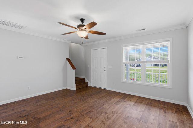 108 Blossom Court, Maple Hill, NC 28454