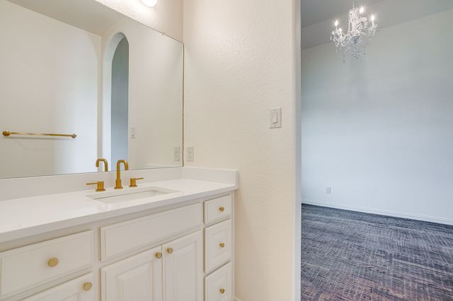 1201 Bluff Springs Drive, Fort Worth, TX 76052