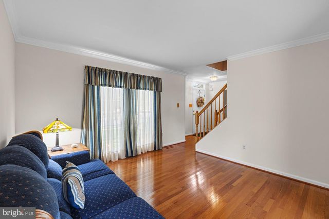 48 MORRIS DR, Sicklerville, NJ 08081