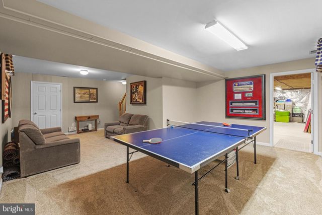 48 MORRIS DR, Sicklerville, NJ 08081
