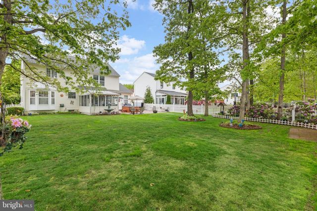 48 MORRIS DR, Sicklerville, NJ 08081