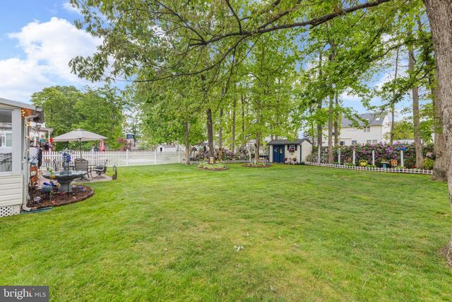 48 MORRIS DR, Sicklerville, NJ 08081