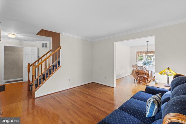 48 MORRIS DR, Sicklerville, NJ 08081