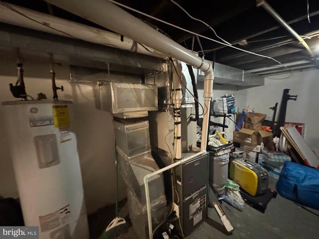 2313 ASHLAND AVE, Baltimore, MD 21205
