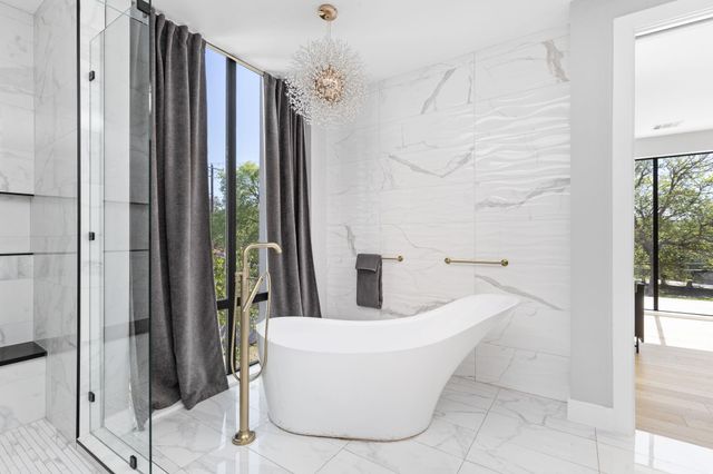 700 Wayside DR, Austin, TX 78703