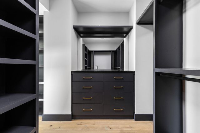 700 Wayside DR, Austin, TX 78703