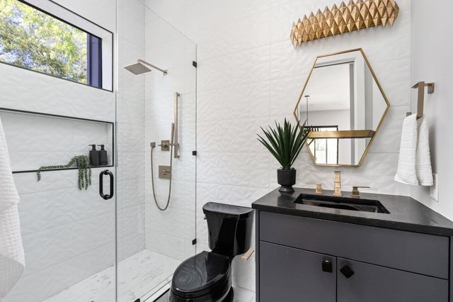 700 Wayside DR, Austin, TX 78703