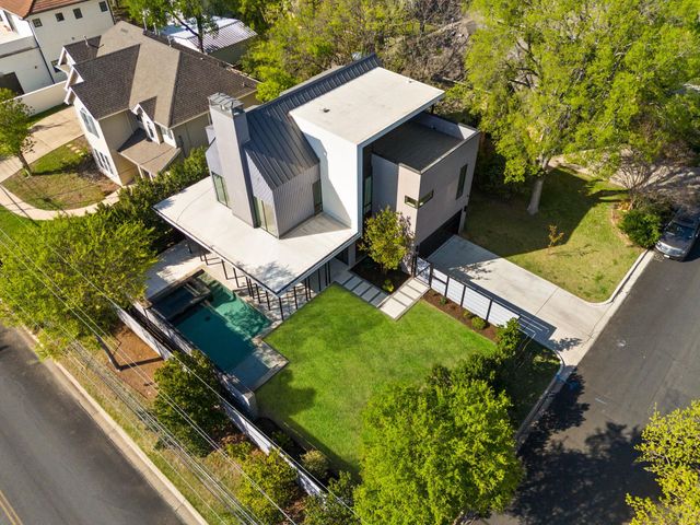 700 Wayside DR, Austin, TX 78703