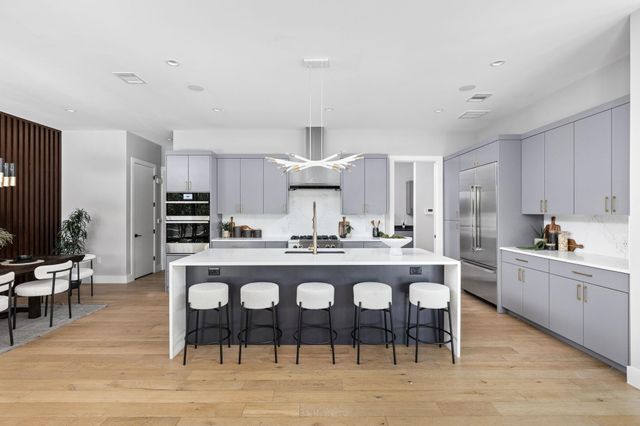 700 Wayside DR, Austin, TX 78703