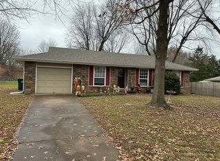 109 N Allen Avenue, Republic, MO 65738