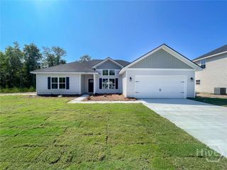 324 Providence Loop, Hinesville, GA 31313